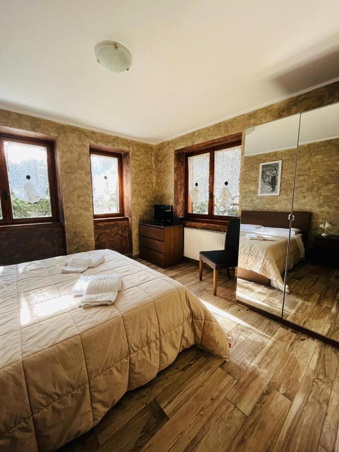 San Luigi - Rooms & Apartments Campodolcino Exterior photo