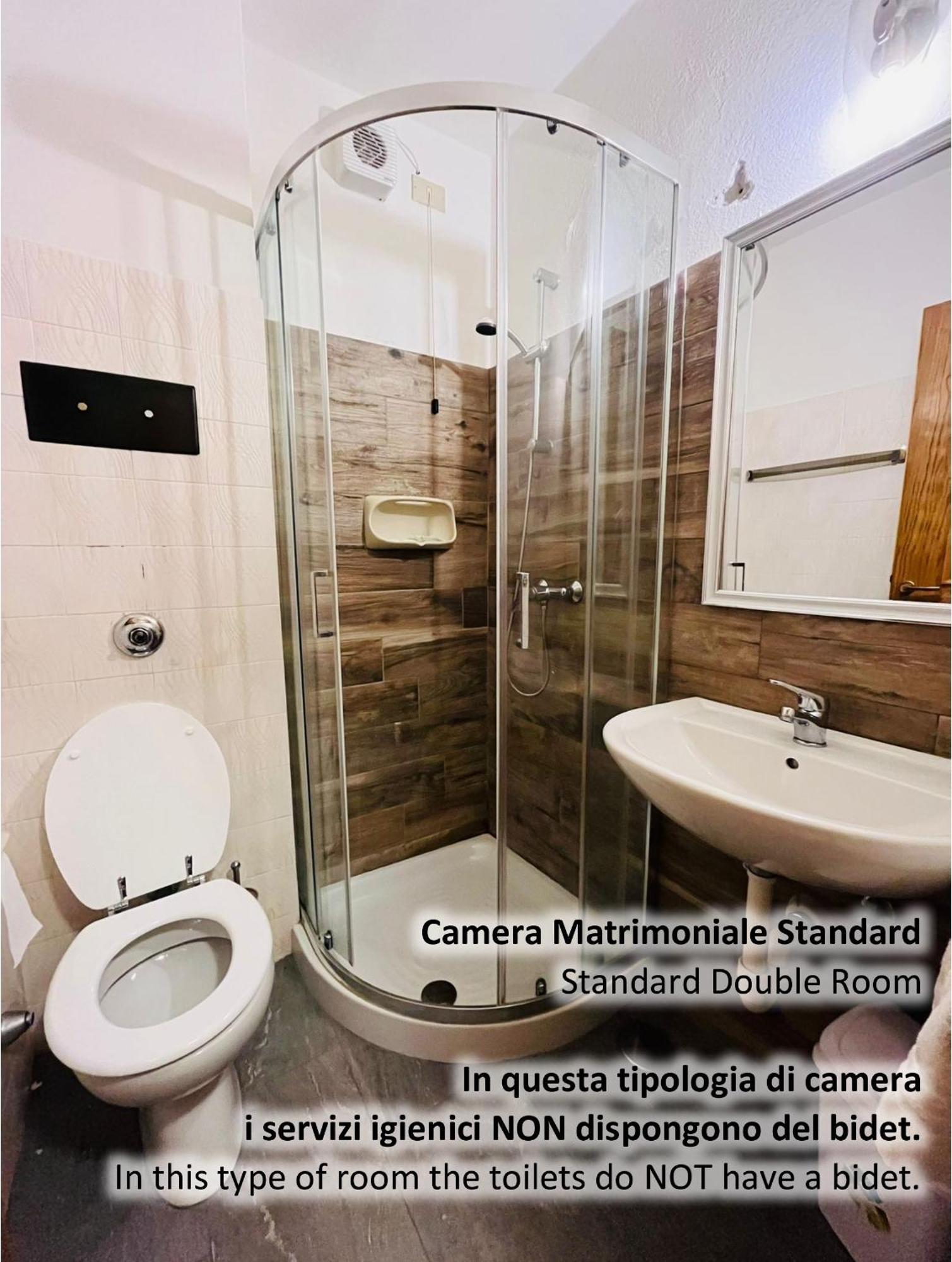 San Luigi - Rooms & Apartments Campodolcino Room photo